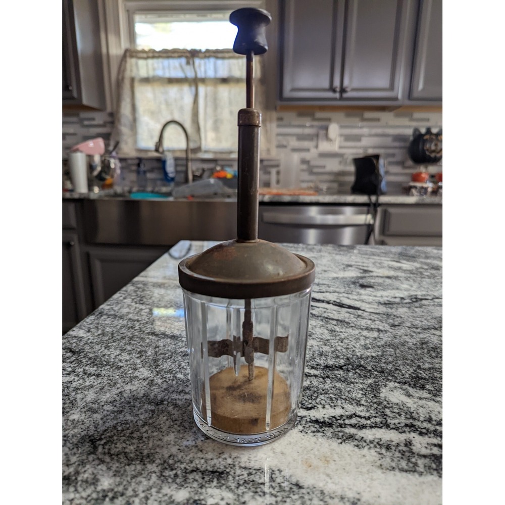Vintage Lorraine Metal Mfg Co Glass & Metal Food Chopper
